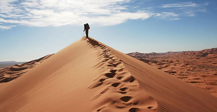 پیاده روی در کویر