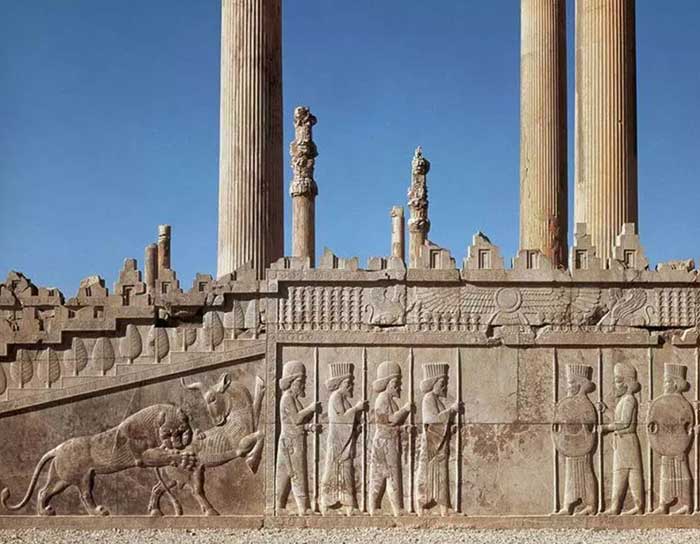 تاریخی و فرهنگی تخت جمشید: شکوه هخامنشی