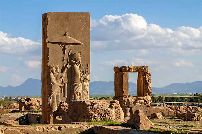 تاریخی و فرهنگی تاریخی و فرهنگی | جاذبه داخلی