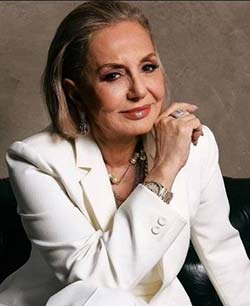 خواننده فائقه آتشین (گوگوش)