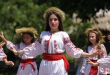 سفر و گردشگری دین مردم رومانی+ نژاد مردم رومانی (و 10 حقیقت جالب)