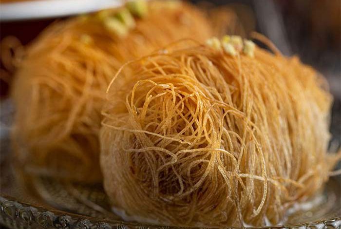 رسپی غذا 4 طرز تهیه باقلوا رشته ای گیلانی+ فوت و فن ها