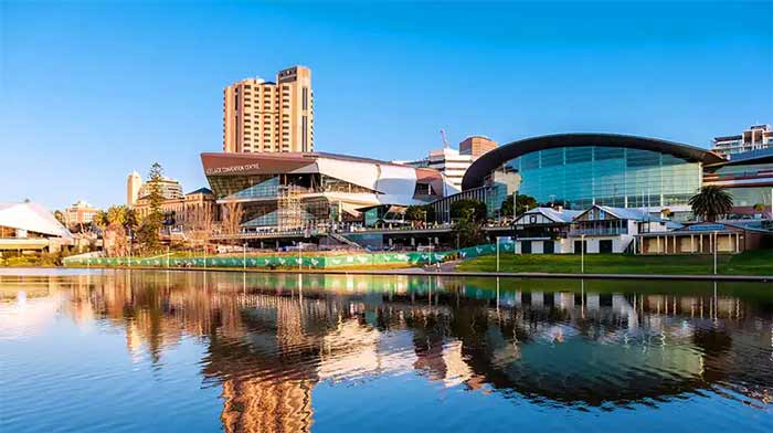 جاذبه خارجی آدلاید – شهر جشنوارهها و باغهای انگور!