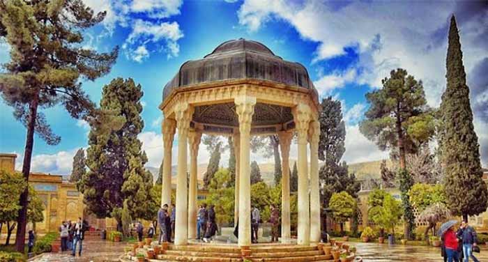 شیراز – فرهنگ، آب‌وهوا و هزینه متعادل