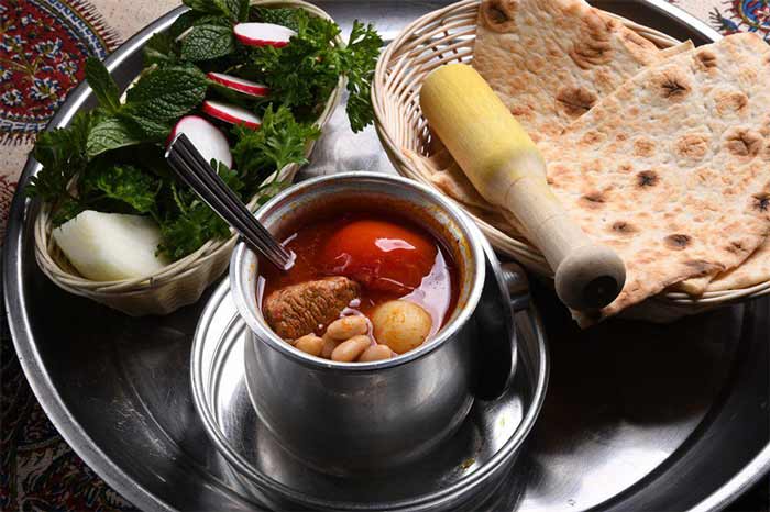 رستوران وصال؛ انتخابی برای خورشت و غذاهای سنتی