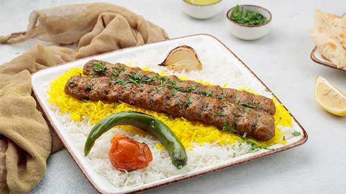 کباب‌سرای طهرونی؛ یکی از گزینه‌های اقتصادی برای کباب در مشهد